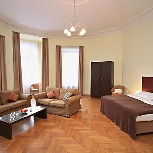 River View Appartamento Praga