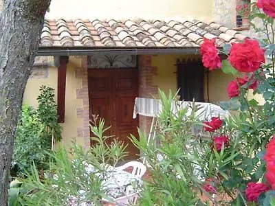 Agriturismo Colombaiolo Italy